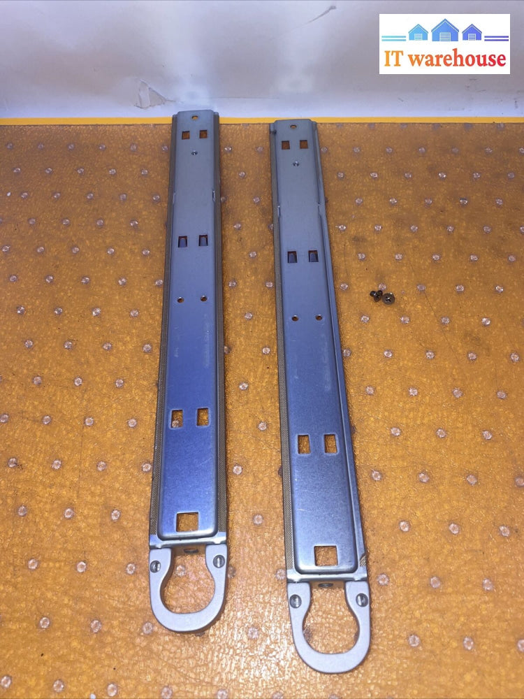 Supermicro Cse-813M Rack Mount Rail Ears 01-Sc813An-Xx00C102