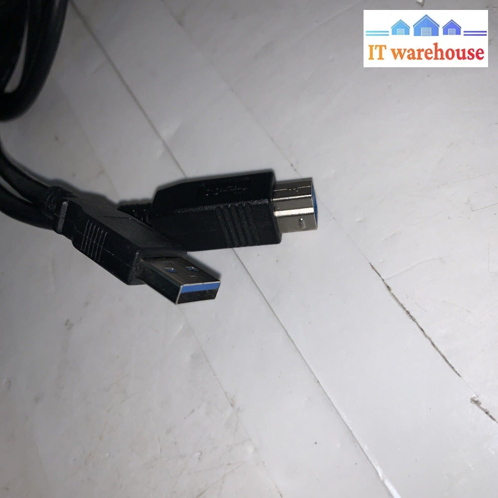 Toshiba Dyna Dock Usb 3.0 Universal Docking Station - Pa3927U-1Prp W/ Ac Adapter