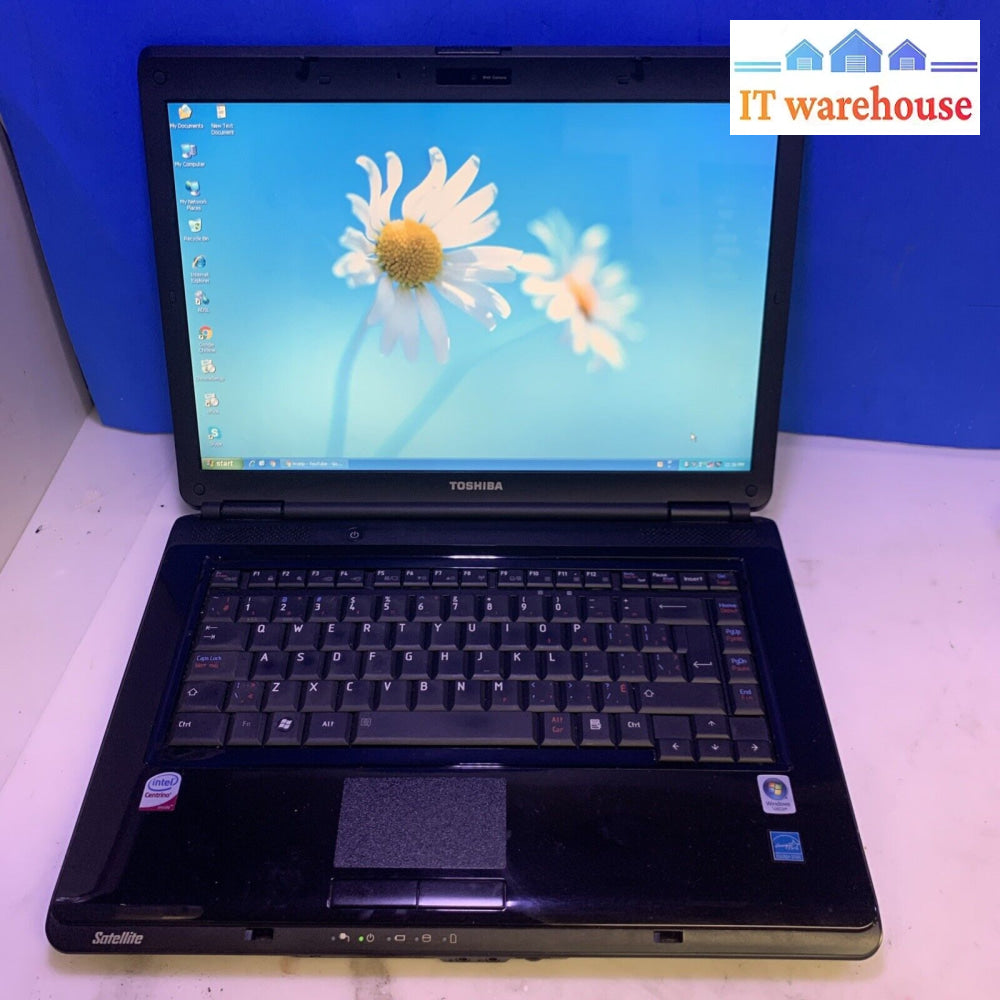 Toshiba Satellite L300D-04P 15.4” T5800 2GB RAM 160GB HDD Windows XP SP3