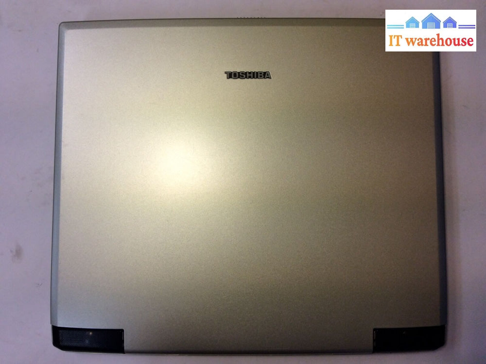 TOSHIBA TECRA A1 15”Laptop Intel Pentium 4 2.4GHz 725MB RAM 30GB HDD Win XP