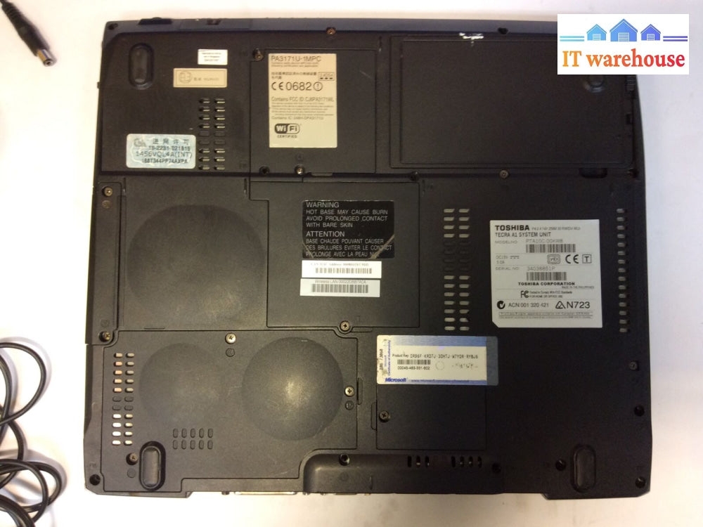 TOSHIBA TECRA A1 15”Laptop Intel Pentium 4 2.4GHz 725MB RAM 30GB HDD Win XP