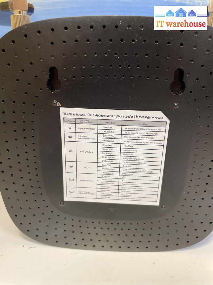 ZTE voicemail access point with AC adapter