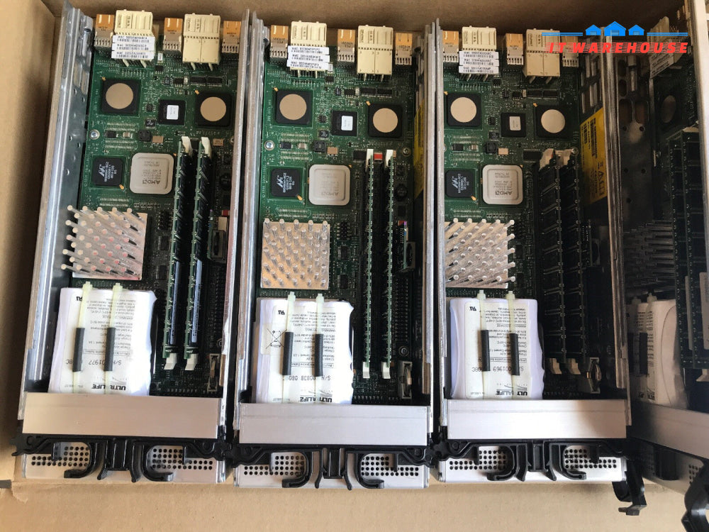 1 x Dell 94405-01 EqualLogic Type 4 Controller V3.3.3