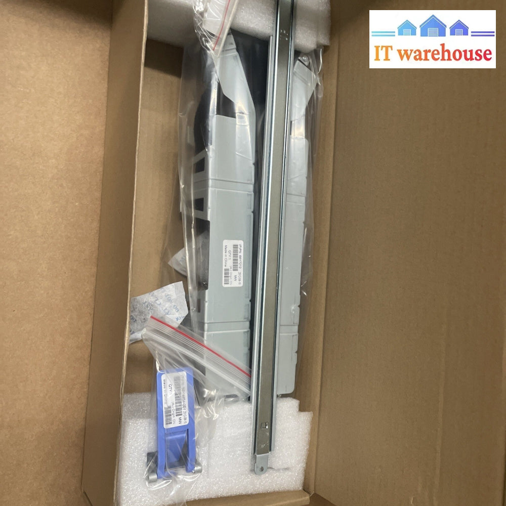 1 x IBM Cable Management Bracket Arm FRU:68Y7213  P/N: 68Y7211