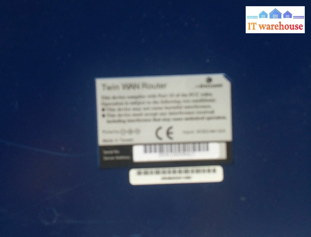 1 x  Xincom XC-DPG603 Twin WAN DNS to IP VPN Gateway  (w/ AC adapter)