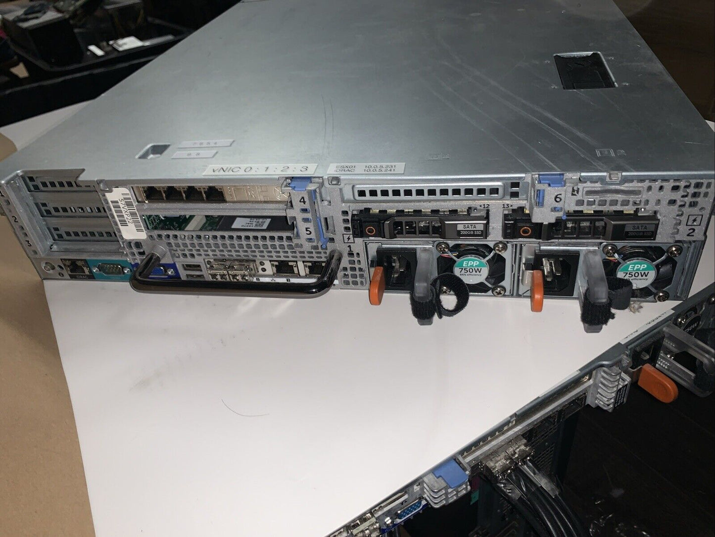 Dell Power edge R730XD Dual E5-2650 V3, 2x200GB SSD 256GB Ram server