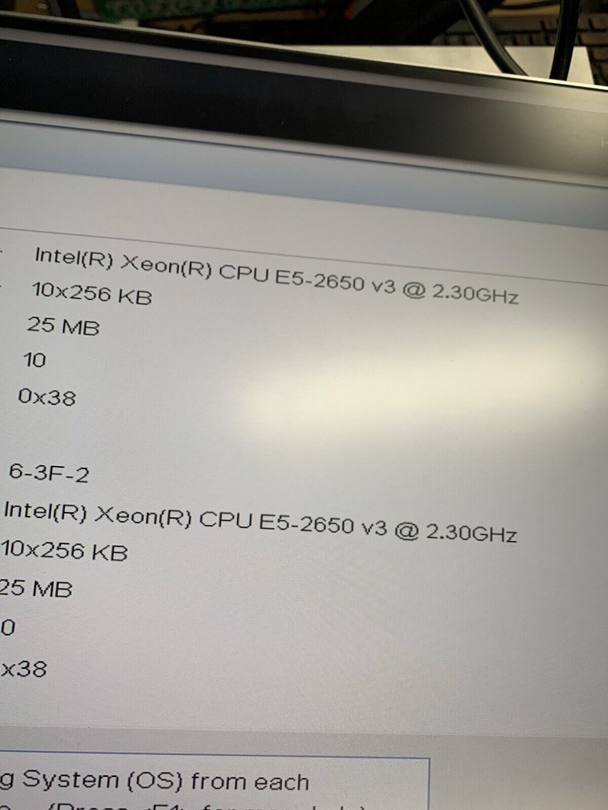 Dell Power edge R730XD Dual E5-2650 V3, 2x200GB SSD 256GB Ram server