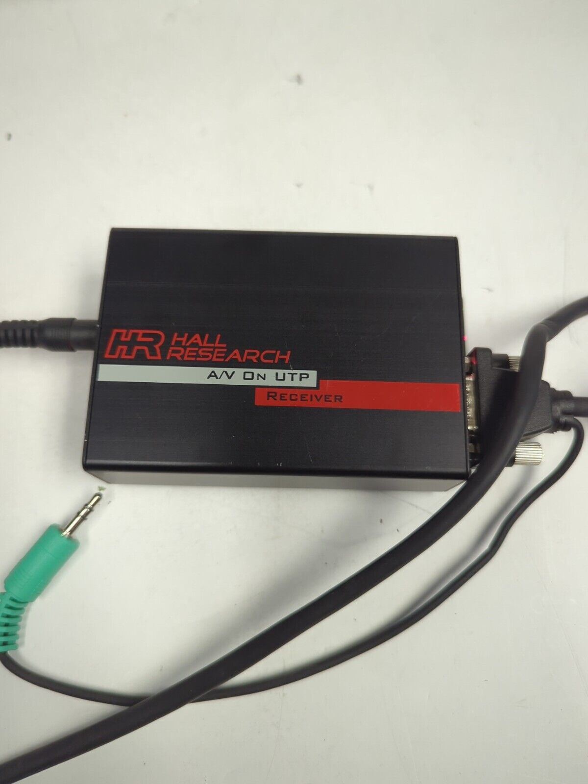 Hall Research URA-SKU Audio/Video over UTP Receiver 1920x1200 W/Cable -