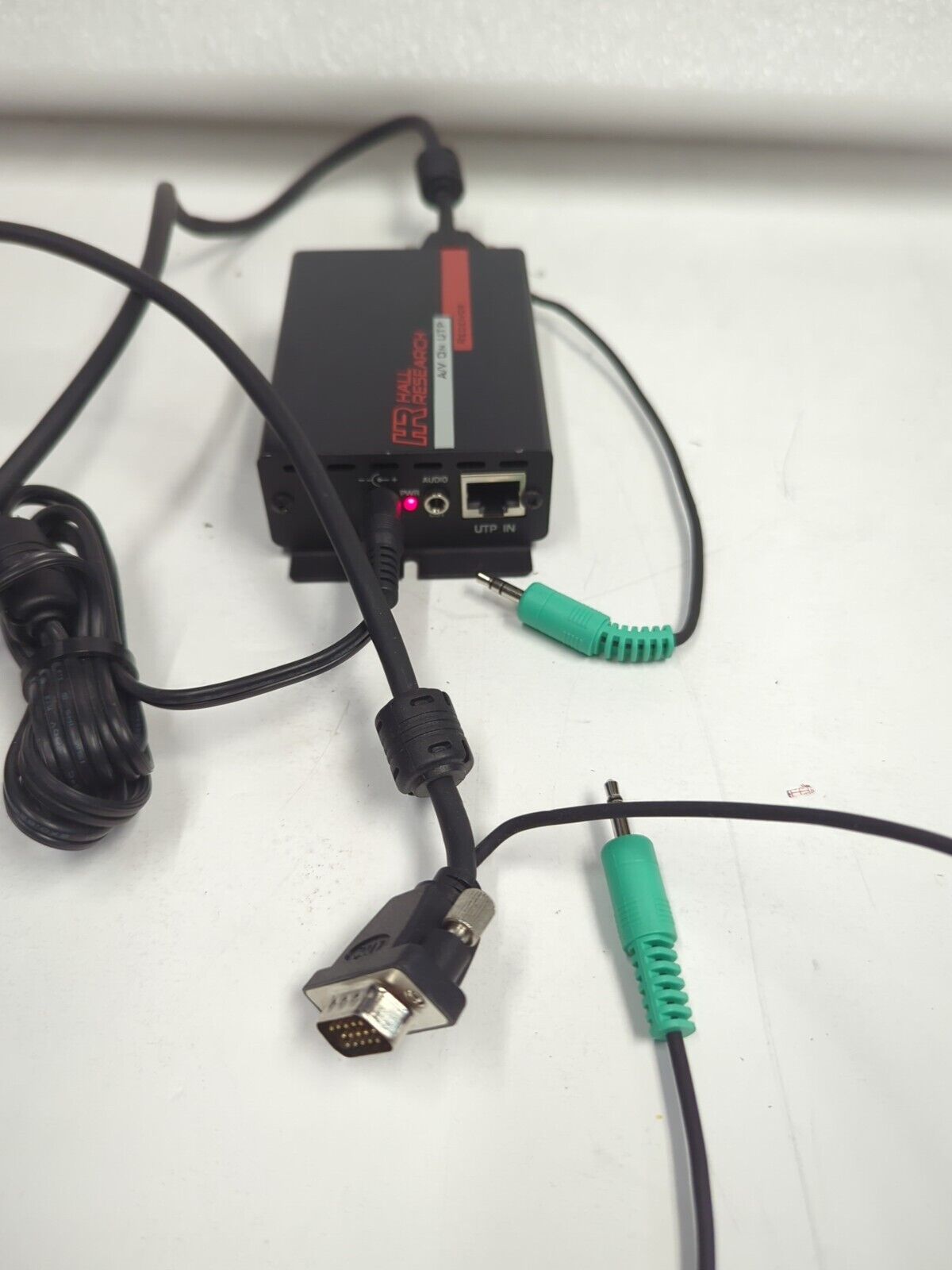 Hall Research URA-SKU Audio/Video over UTP Receiver 1920x1200 W/Cable -