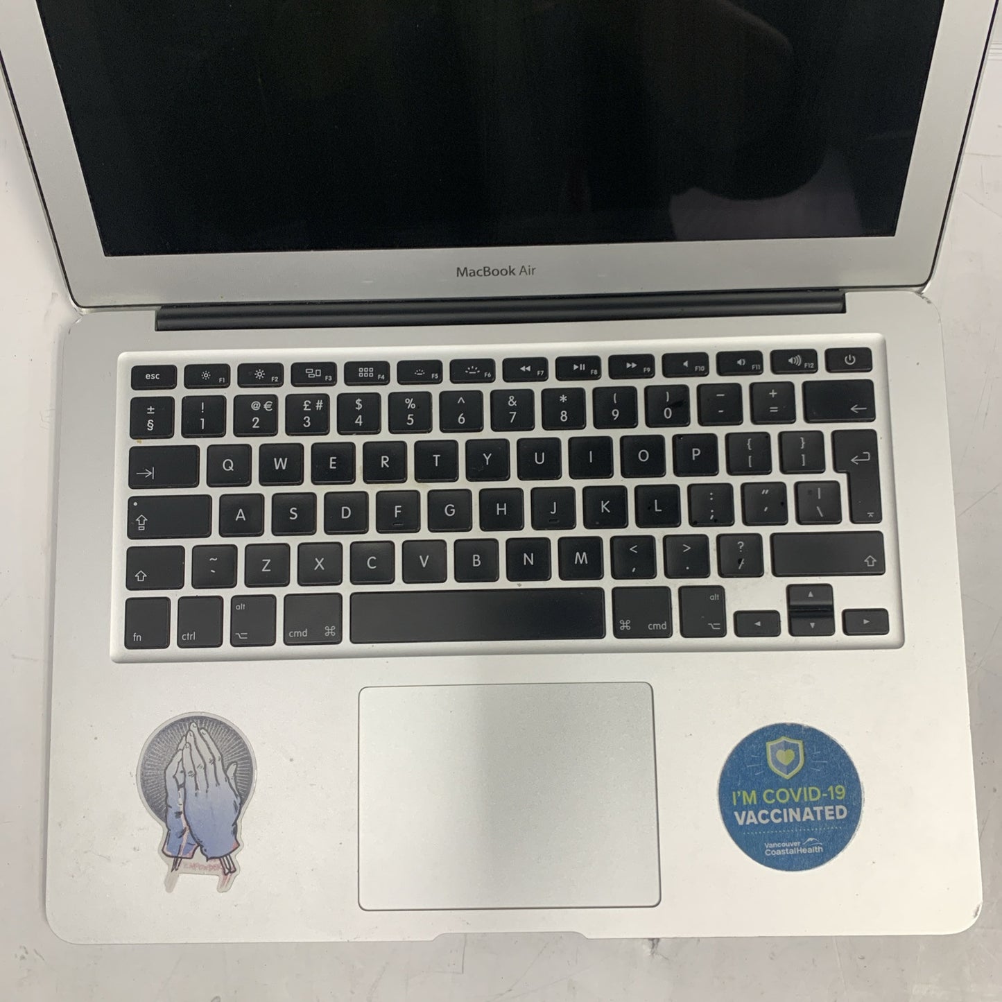 Apple MacBook Air A1466 2015 Core i5-5250U 1.6GHz 4GB RAM 256GB SSD OS X 10.13
