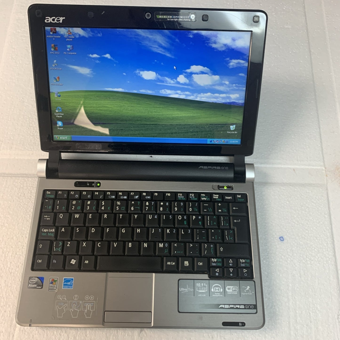 Nice ~ mini Acer notebook Aspire one Atom N270 1.60GHZ 1GB 160GB Windows XP home