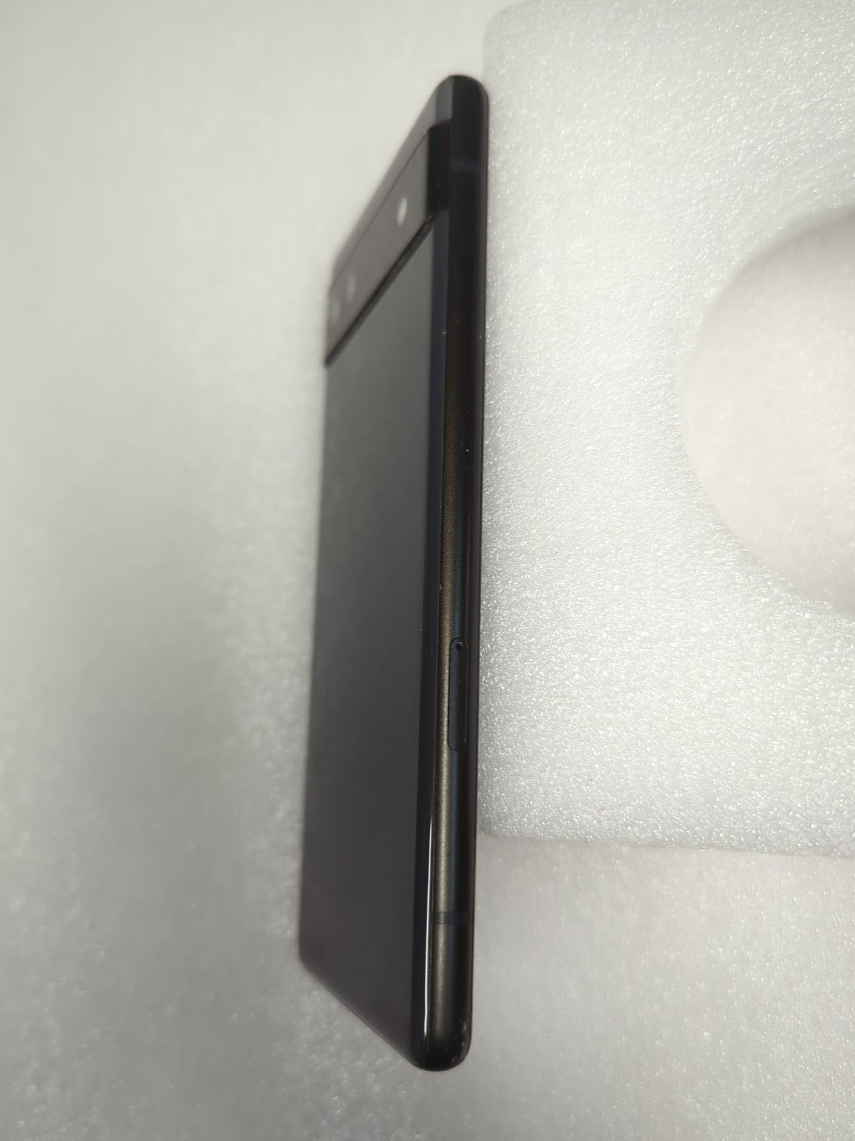 Google Pixel 6A -  *Screen Broken* No Display* For Parts -