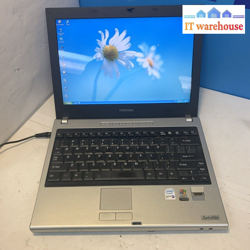 12'' Toshiba Satellite U200 2-Core 1.6GHZ 1GB 250GB Windows XP pro  (Bad Audio)