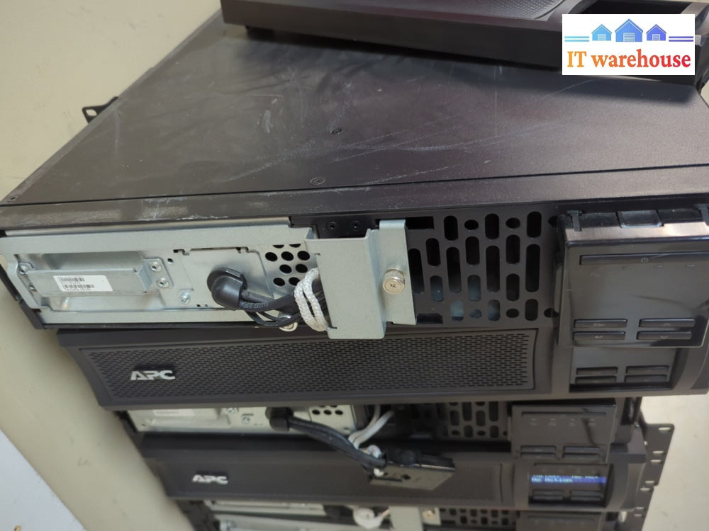 1x APC SMX3000RMLV2UNC Smart UPS 2700W 120V 2U W/AP9631 (NO Batteries) -