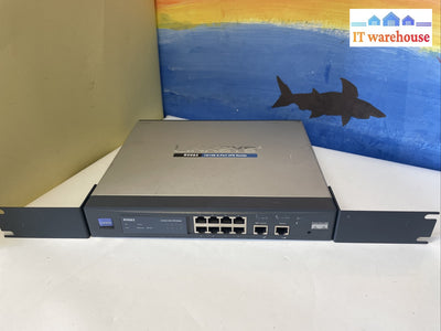 1x   Cisco System Linksys RV082 10/100 8-Port VPN Router with ears