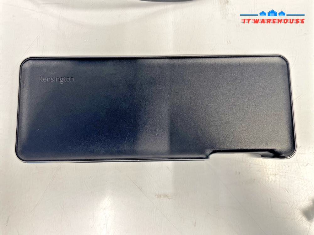 1X Dell  D6000 +2X kensington SD5200T  Docking Station （NO AC）  +
