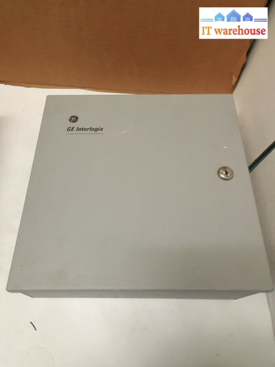 - 1x GE INTERLOGIX SECURITY RRE04-E1L 4 READER RRE 187470-01 W/ ENCLOSURE 