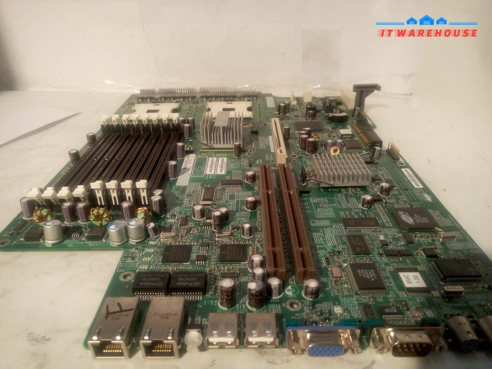- 1x  HP DL140 G2 System Board PN 389104-502 SP# 408290-001 REV A1 @@@