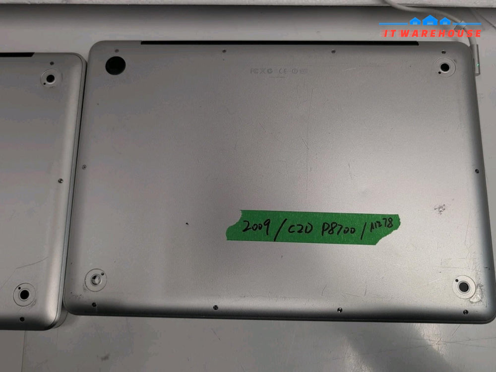 2x Apple MacBook Pro 13" A1278 (2009/2010) C2D P8600/P8700 (NO AC, AS IS) -
