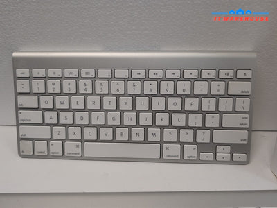 2x Apple Model A1314  Wireless Silver Mini Keyboards With Box Tested -