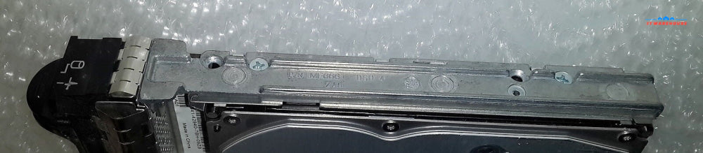 + 2x DELL/HITACHI HUS151473VLS300 73GB 15K SAS HARD DRIVE