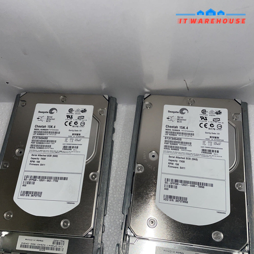 2x Dell Seagate ST373454SS 73G SAS 15K 4 hard drive 3.5" w/ MF666 tray