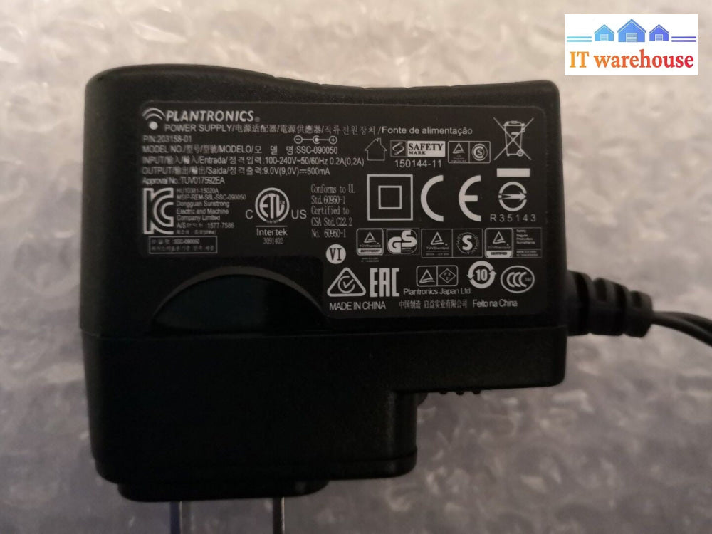 -   2x Plantronics HW540 Headset & M22  Headset Amplifier W/ AC ADAPTER