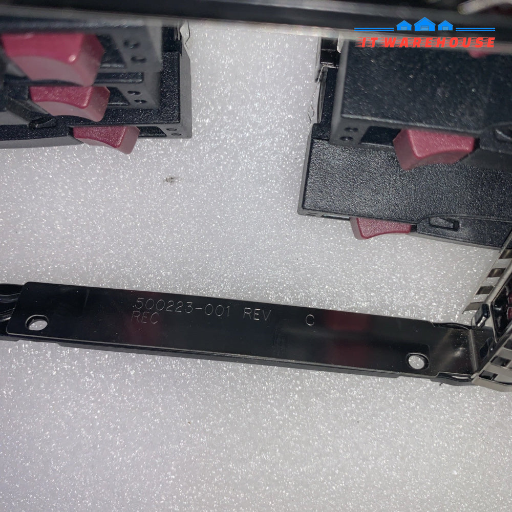 (31x) HP ProLiant G5 G6 G7 500223-001/002 2.5” SAS/SATA Hard Drive Caddy + screw