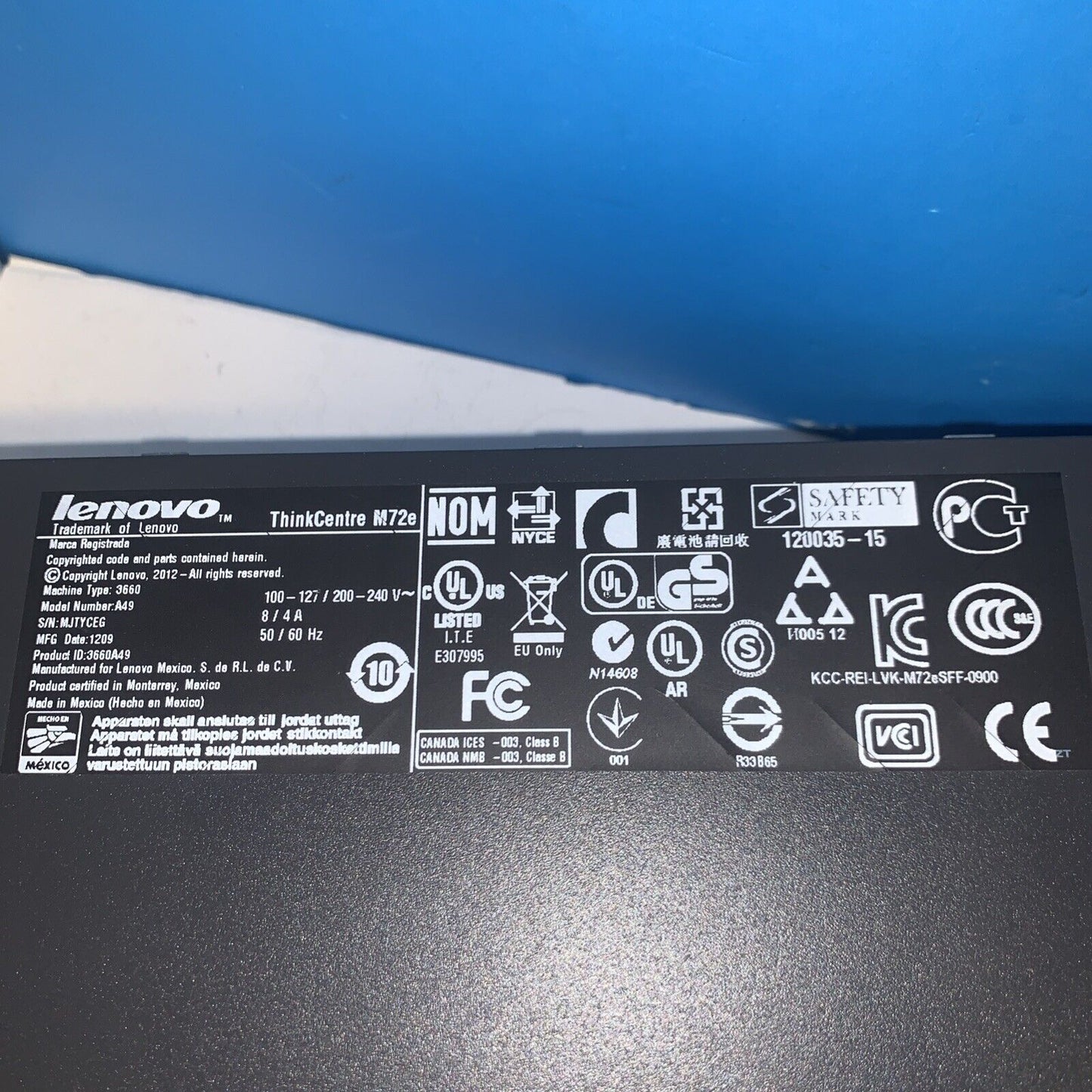 Lenovo ThinkCentre M72e 3660 A49 G620 3GB 250GB+ Windows XP Pro SP3