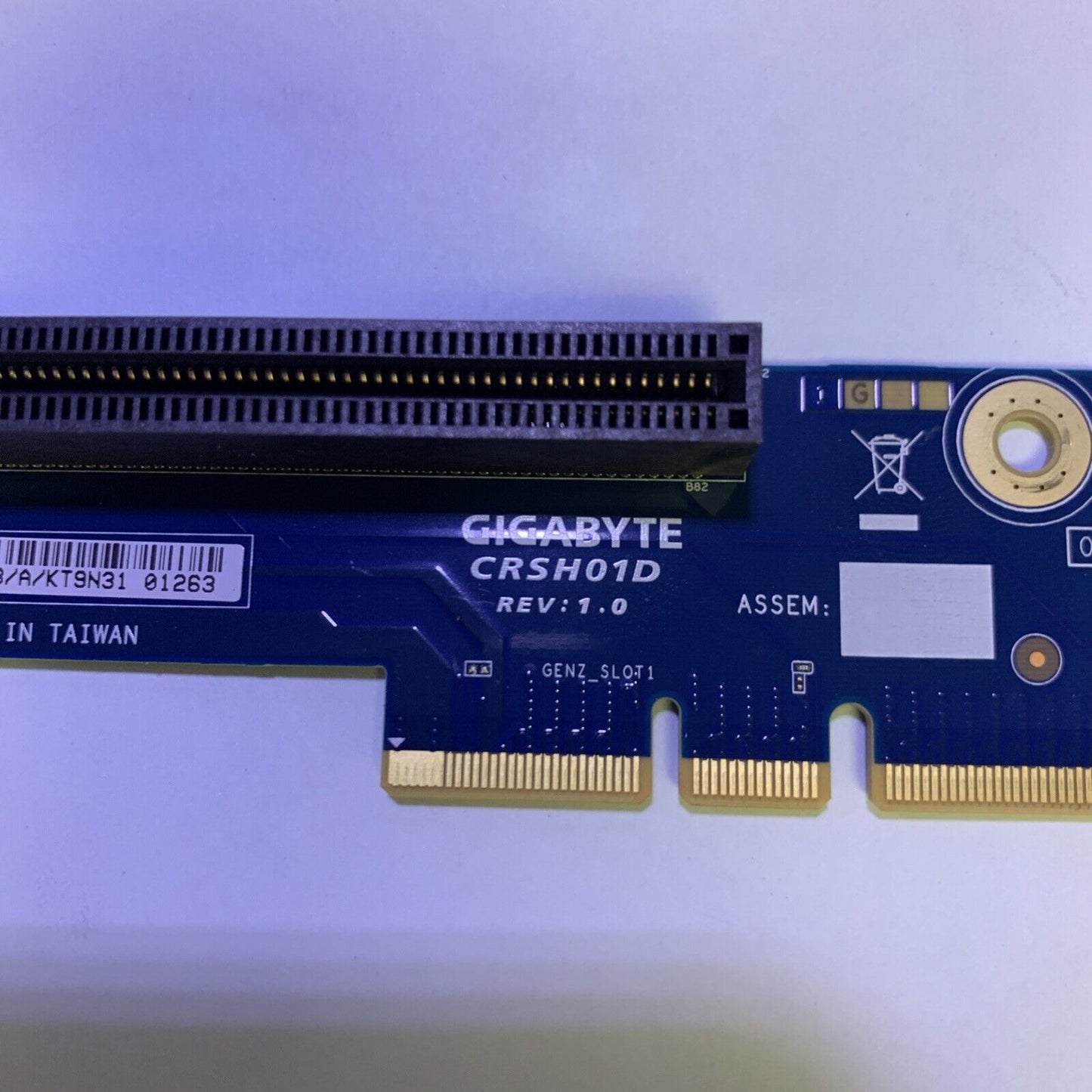 GIGABYTE CRSH01D