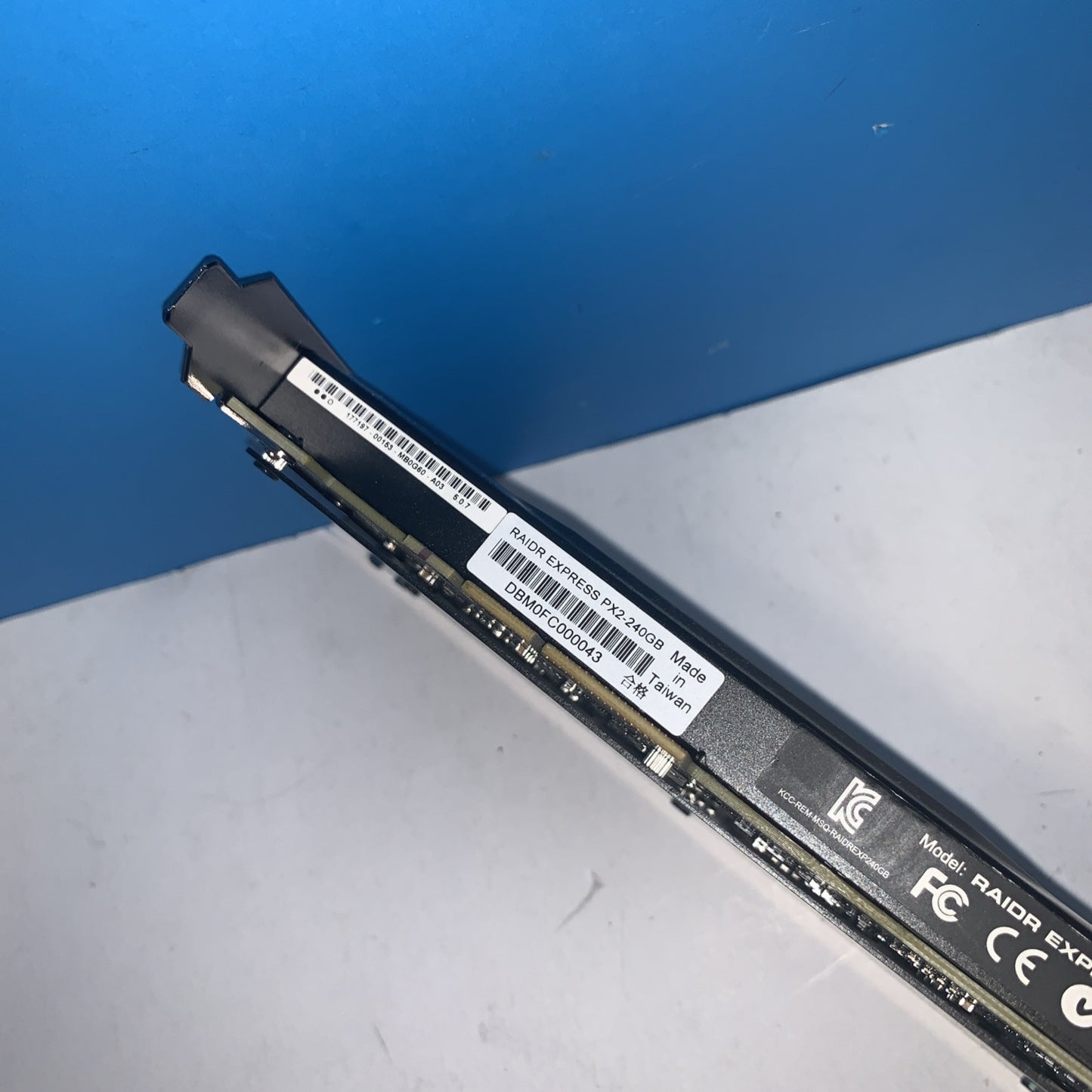 ASUS RAIDR EXPRESS PX2 240GB PCIE CONNECTOR 240GBSSD PCIE2.0x2