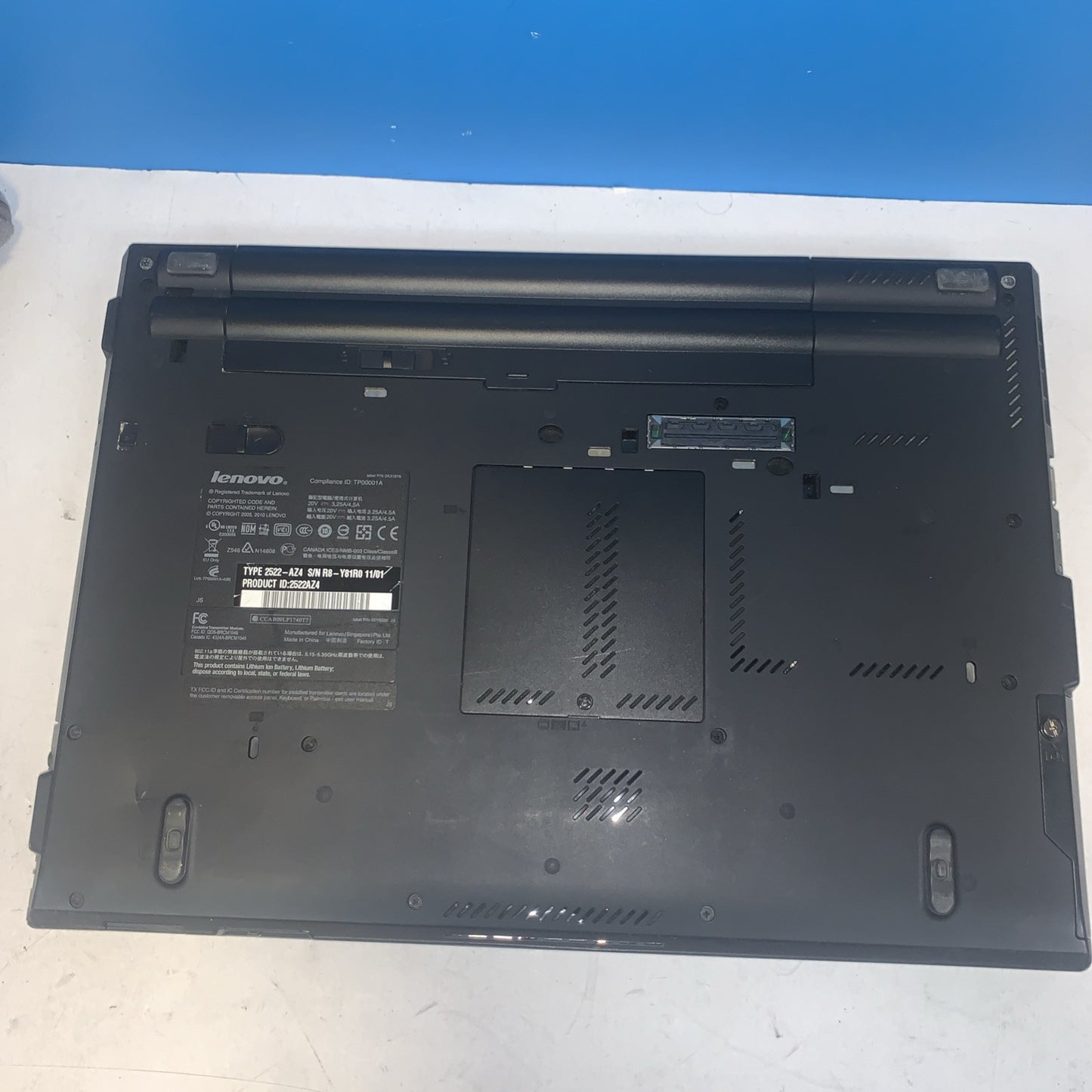 Lenovo ThinkPad T410 Intel Core i5-520M 4.1" 4GB DDR3 4GB 250GB HD Windows 10