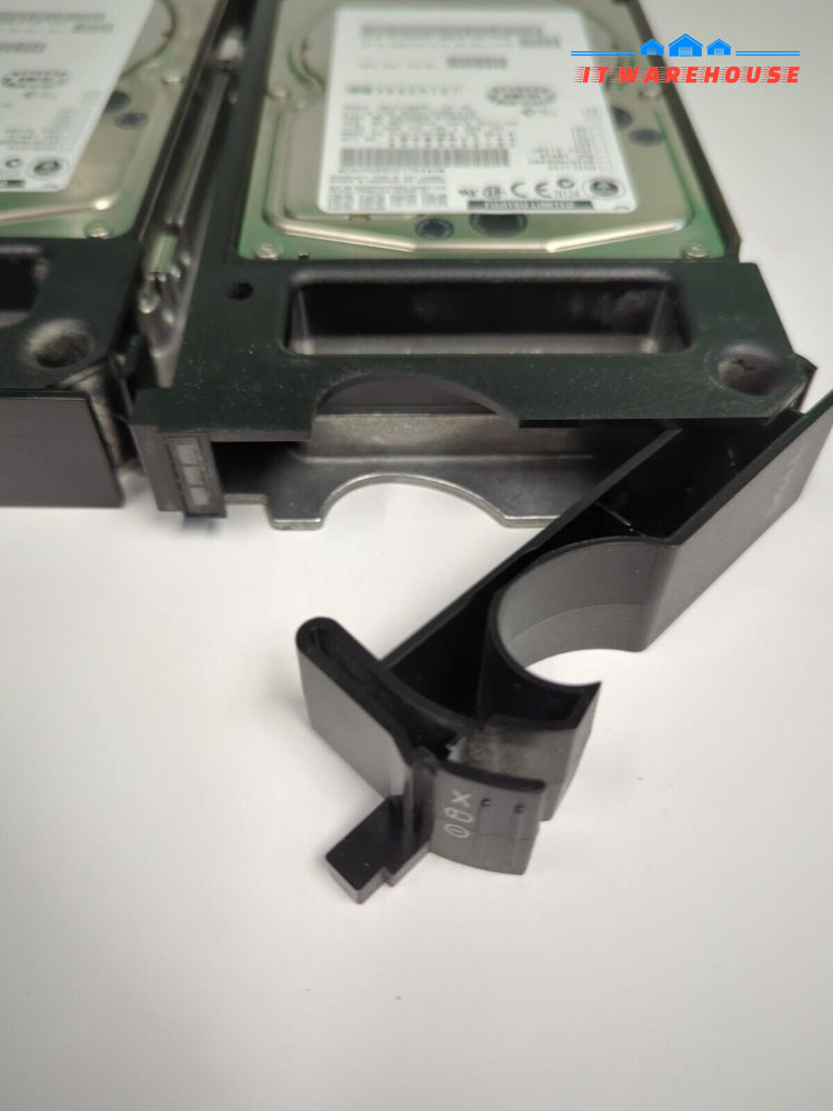 3Fujitsu Dell MAJ3182MC 085JUH 18GB 10000RPM 4MB  U160 SCSI Hard Drives W/Caddy-