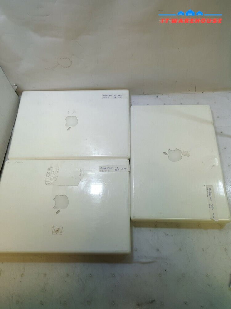- 3x Apple A1181 MacBook 2007  W/C2D 2.4ghz /2G /160G HDD (NO AC/NO BAT)