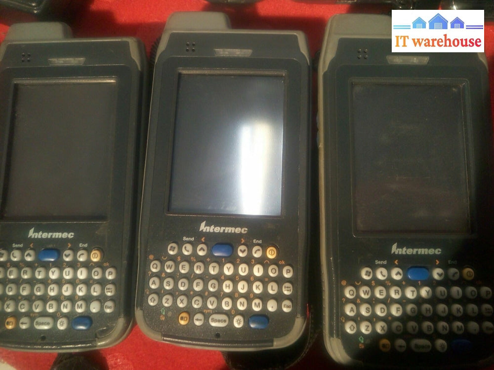 - 3x  Intermec CN4 Mobile Computer WITH AD10 CHARGER AND EXTRA BATTERY  