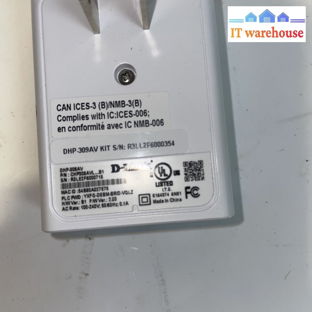 4 x D-Link and NetgearWireless-N Extenders