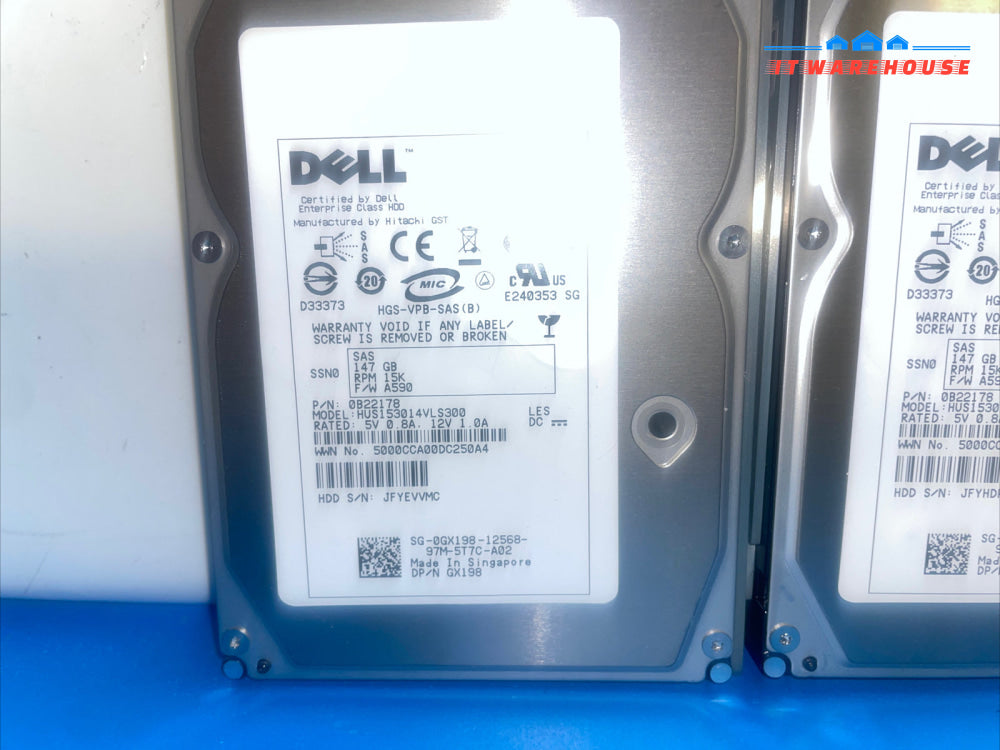 * 4x Dell Hitachi GX198 15K RPM 3.5" 147GB  SAS Server Hard Drive W/F238F TRAY
