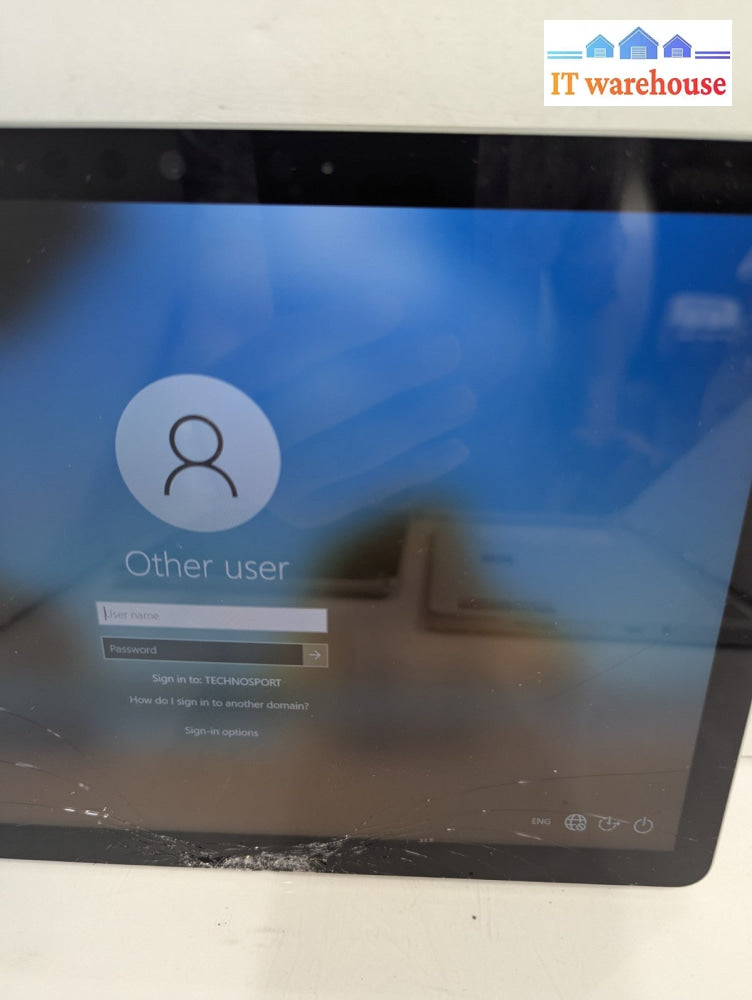4X Microsoft Surface Go 2 1926 64GB  (CRACKED, AS IS, READ) -