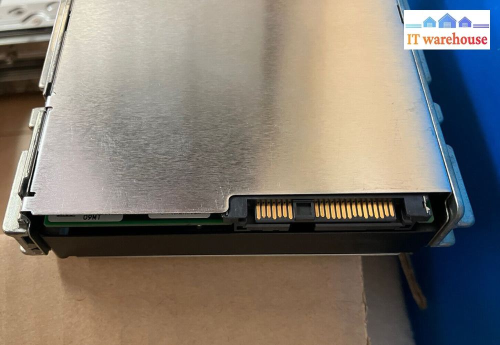 ~ 5 Hitachi Scsi Hus151414Vls300 0B20915 15000Rpm 147Gb Sas Hard Drive W/ Caddy