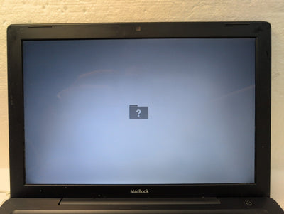 🎸 (AS IS) Apple MacBook 13.3-inch A1181 Black Core 2 Duo Laptop No HDD 2GB RAM