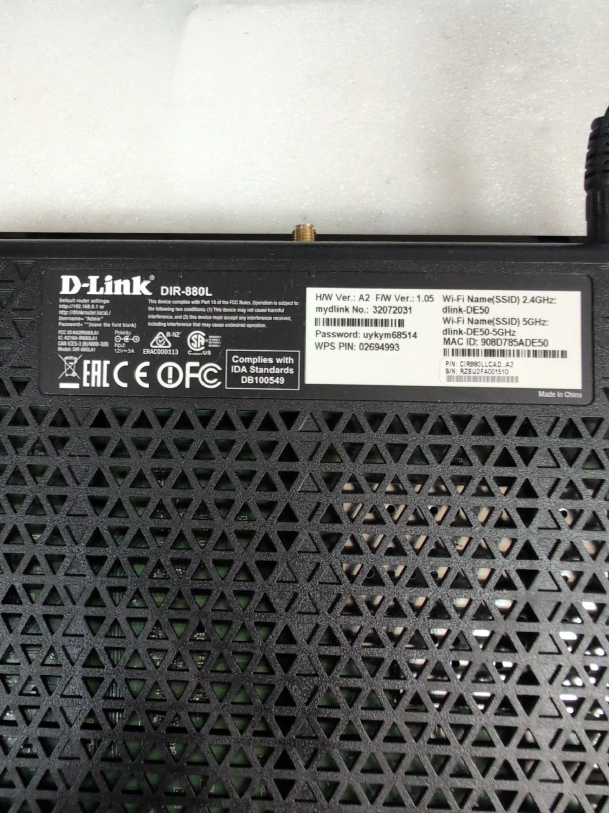 D-Link DIR-880L Wireless AC1900 Dual Band Gigabit Cloud Router With BOX Tested -