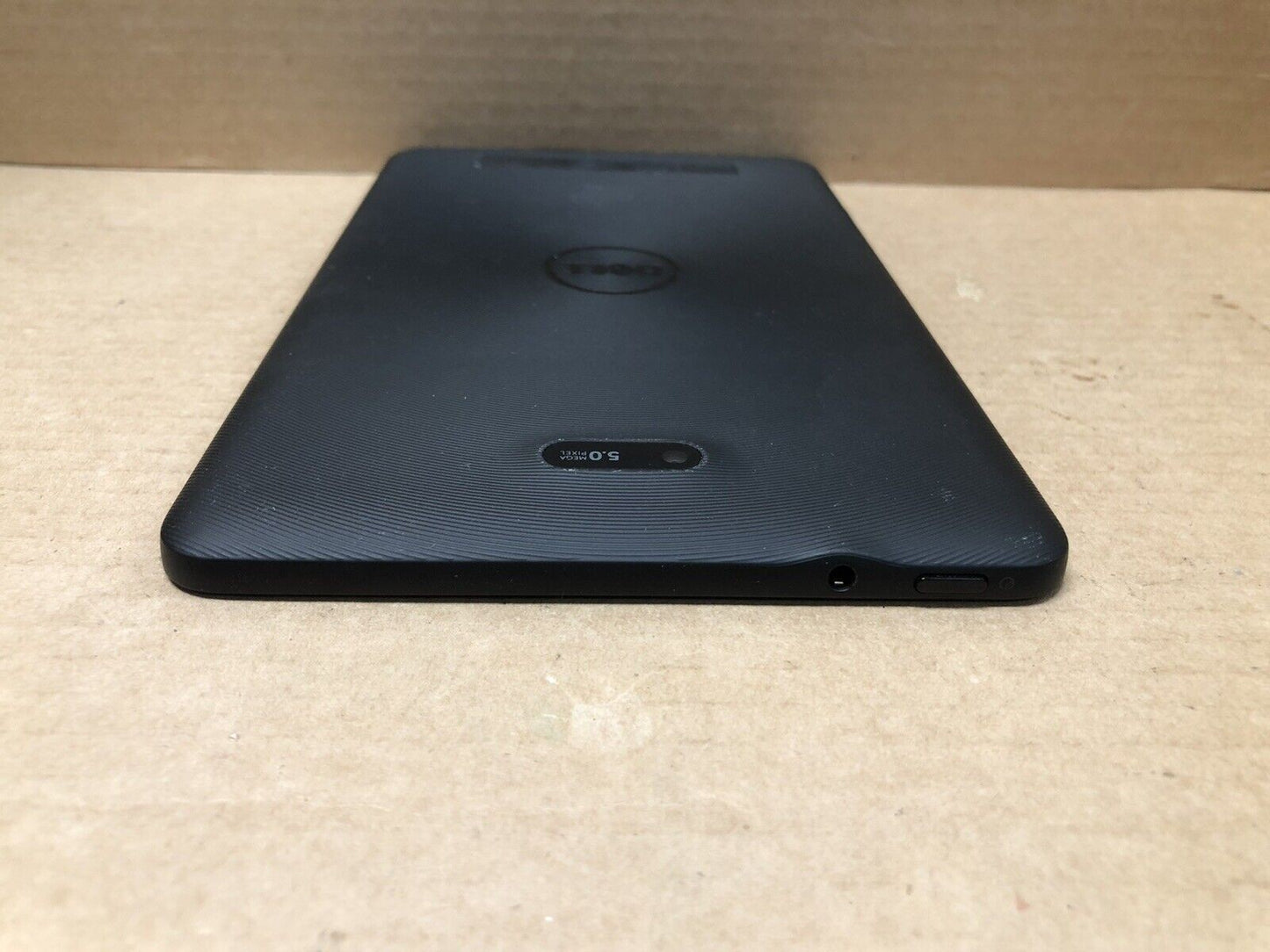 $ Dell Venue 8 3840 16GB, Wi-Fi, 8in - Black -touch screen cracked