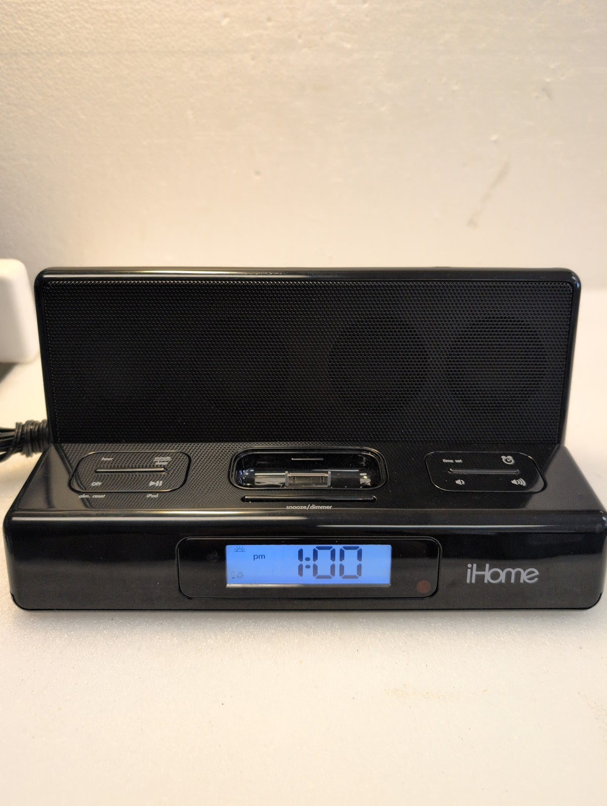 🎸 iHome iH27 Dual Alarm Clock Radio Speaker Dock for iPod iPhone 30-Pin Black