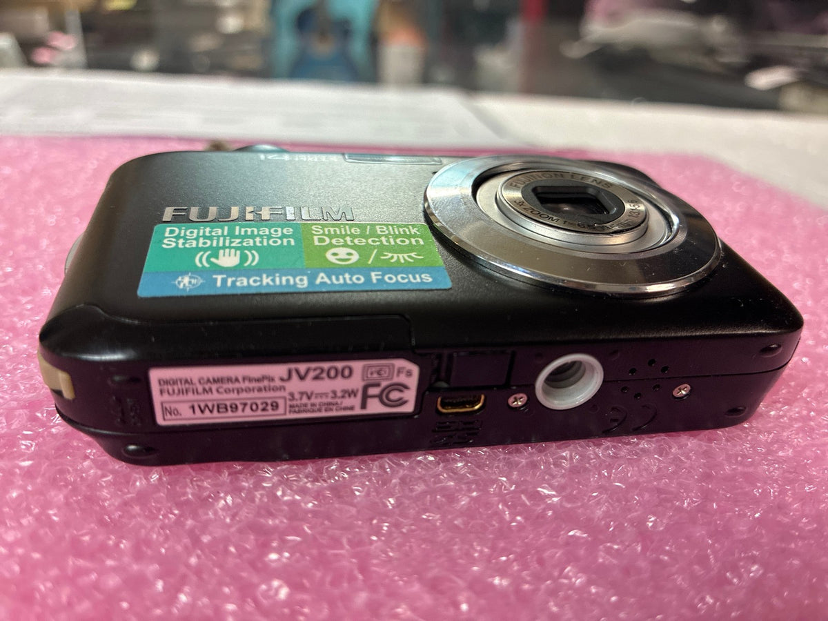 🔥 Fujifilm FinePix JV200 14MP Digital Camera - For Parts/Repair Lens Damage