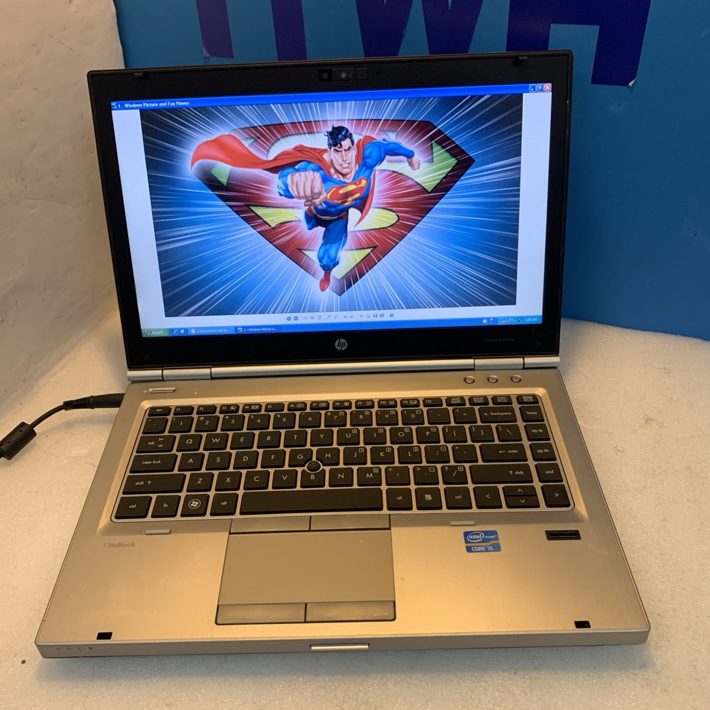 🔥 HP Elitebook 8460p 14" CPU 4GB FireWire DP WiFi Bluetooth Webcam Win XP SP3