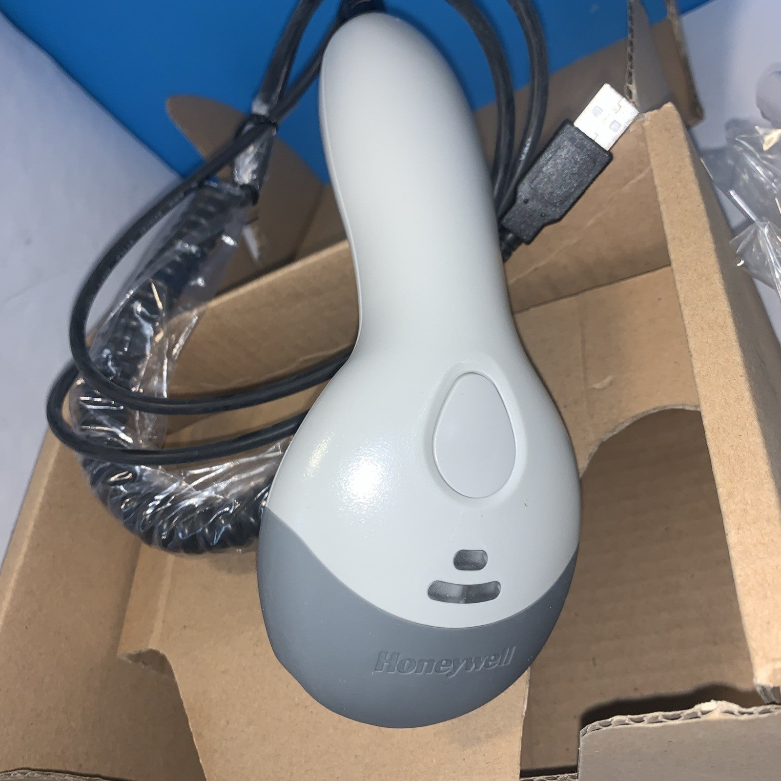 USB ~ Honeywell MS9500 Voyager Handheld Barcode Scanner Reader +  Stand