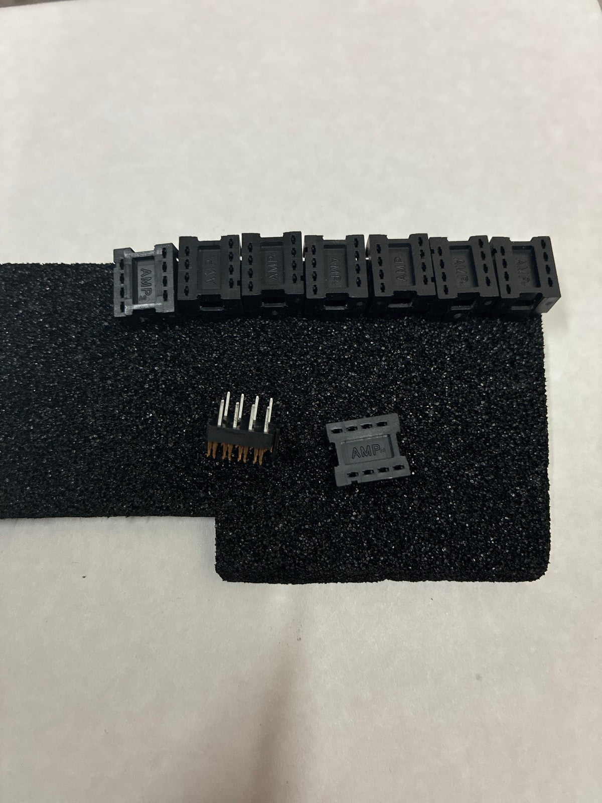 🔥 Lot of 8 AMP 8-Pin PCB Connector/Socket Black Gold Contacts