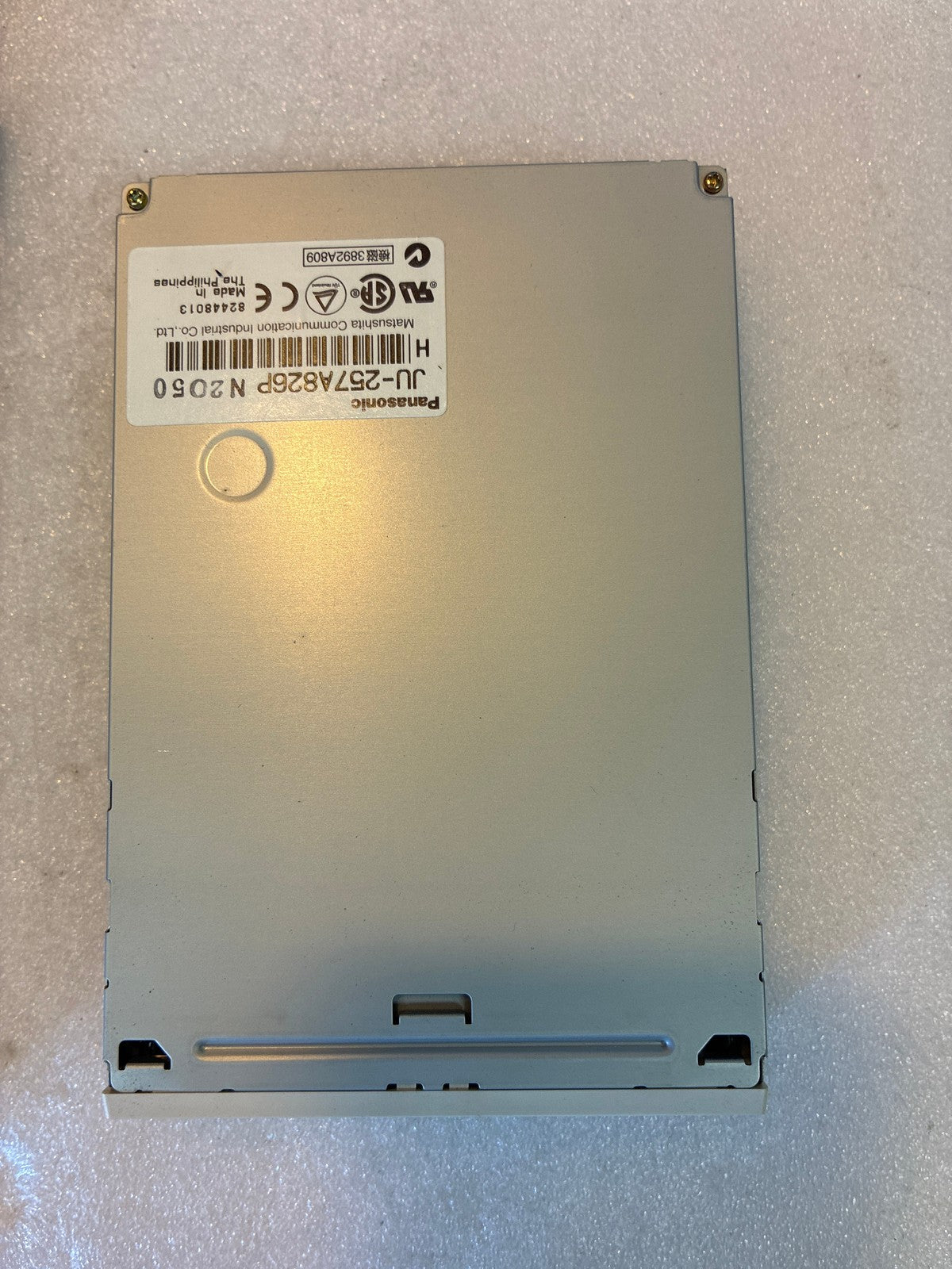🔥 Panasonic JU-257A826P 3.5 in Internal Floppy Disk Drive Silver/Grey