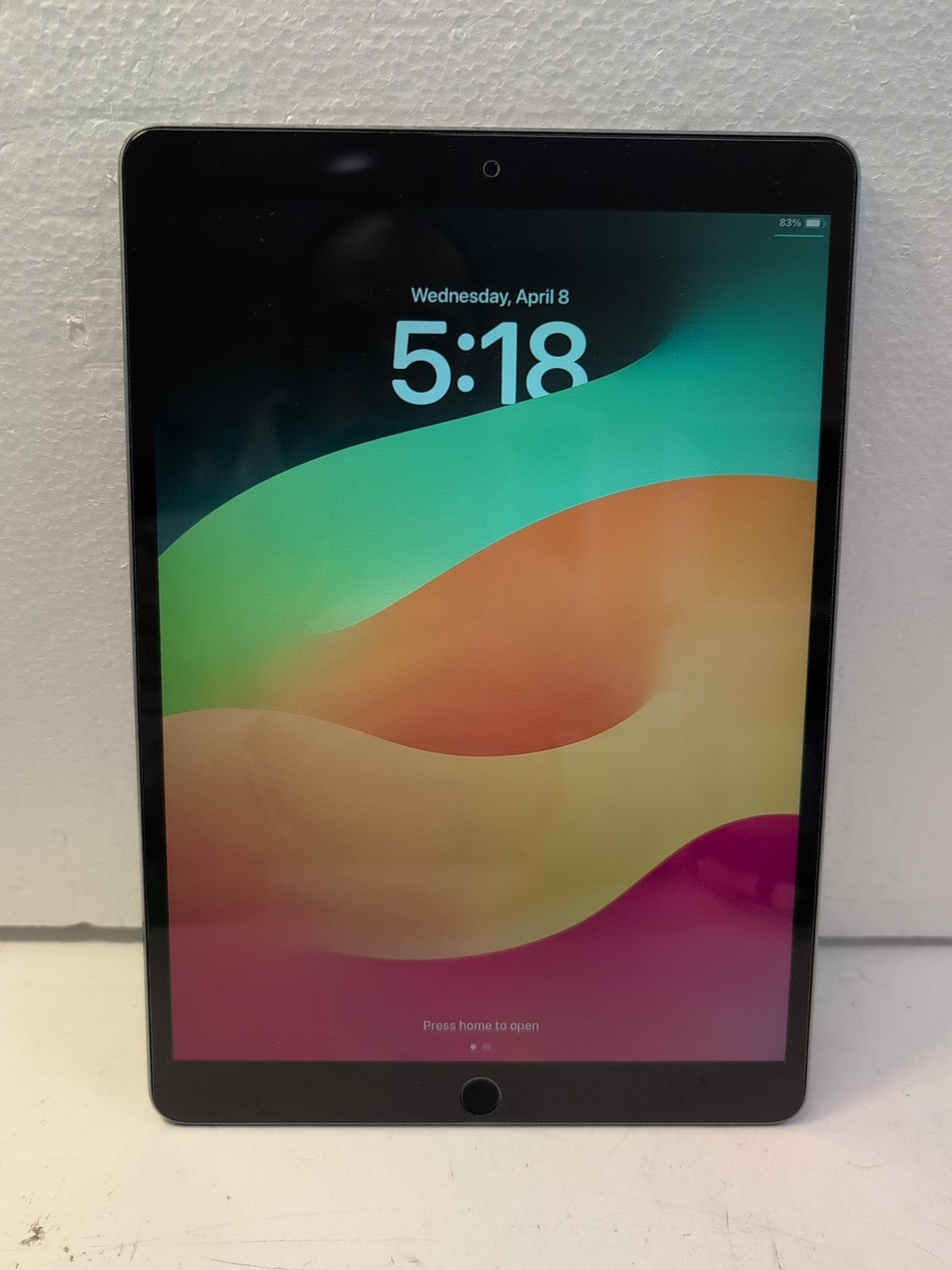 🔥 Apple iPad Pro 1st Gen 10.5" A1701 64GB Tablet WiFi Space Gray Working  -