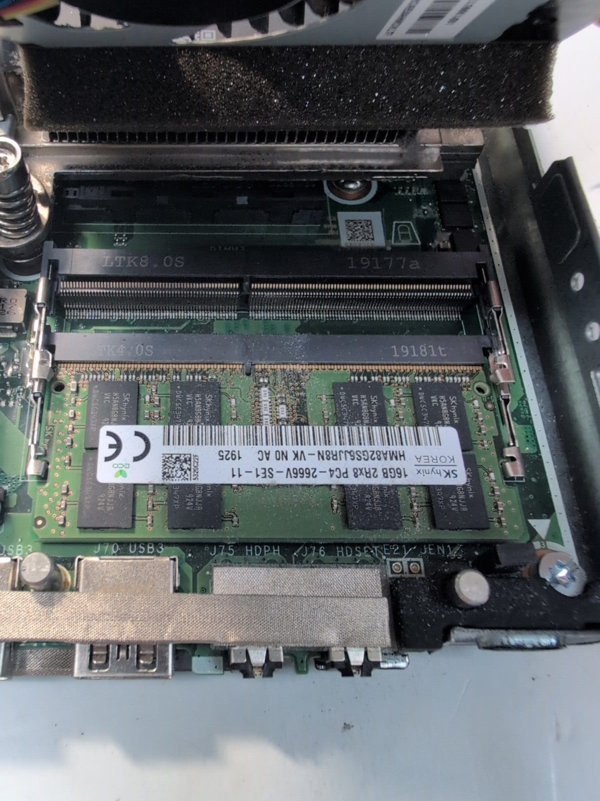 🔥HP EliteDesk 705 G4 Mini-PC Ryzen 5 Pro 2400GE/One 16GB DDR4(NO SSD,NO WiFi) -